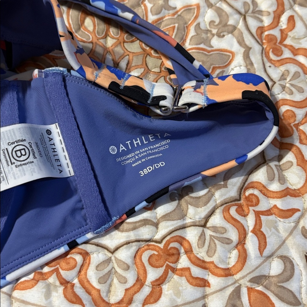 Blue Floral High-Neck Women's Tank Top- Athleta - Picture 3 of 3